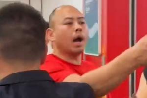 乐鱼-媒体人：掌掴首钢工作人员&amp;袭击女记者的红衣光头男子被拘留8天